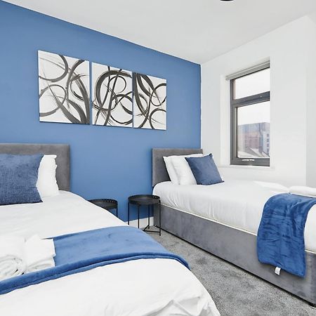 Modern Home In Derby City Centre - Free Gated Parking Bagian luar foto