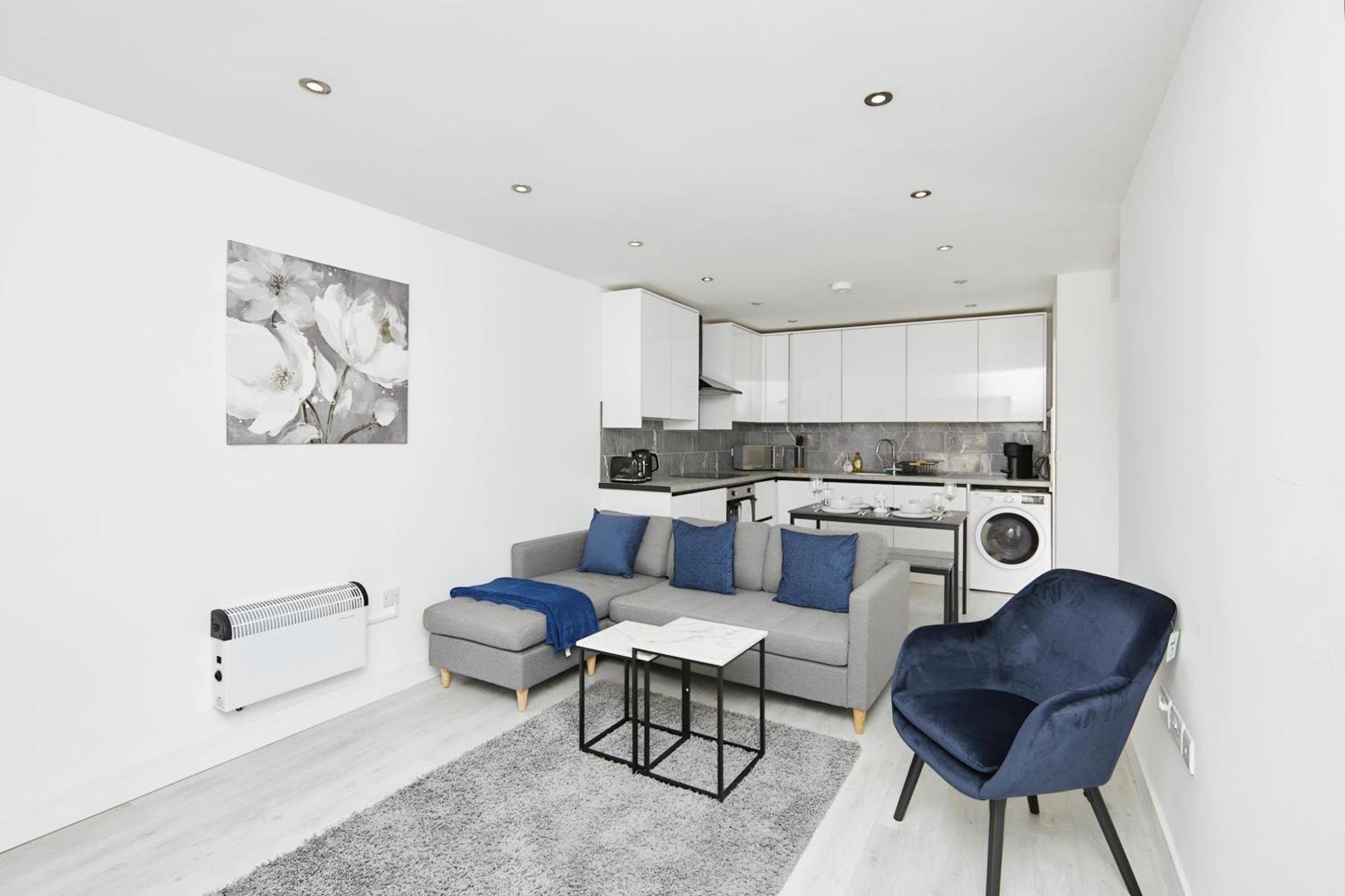 Modern Home In Derby City Centre - Free Gated Parking Bagian luar foto