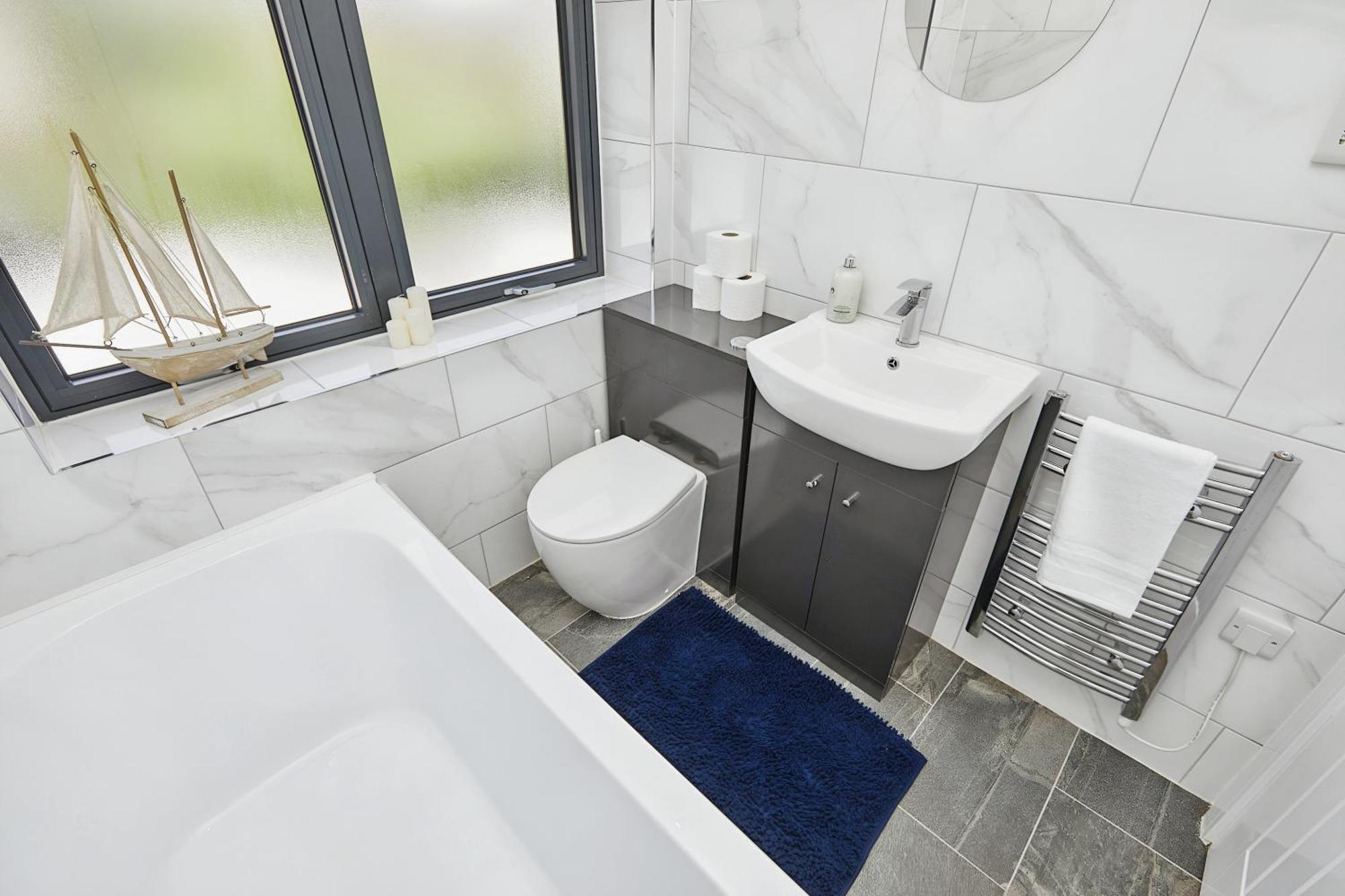 Modern Home In Derby City Centre - Free Gated Parking Bagian luar foto
